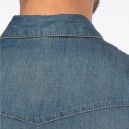 Détail dos chemise serveur en jean sur manelli