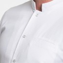 Détail fermeture boutons et poche poitrine de la veste de cuisine Paris de Manelli